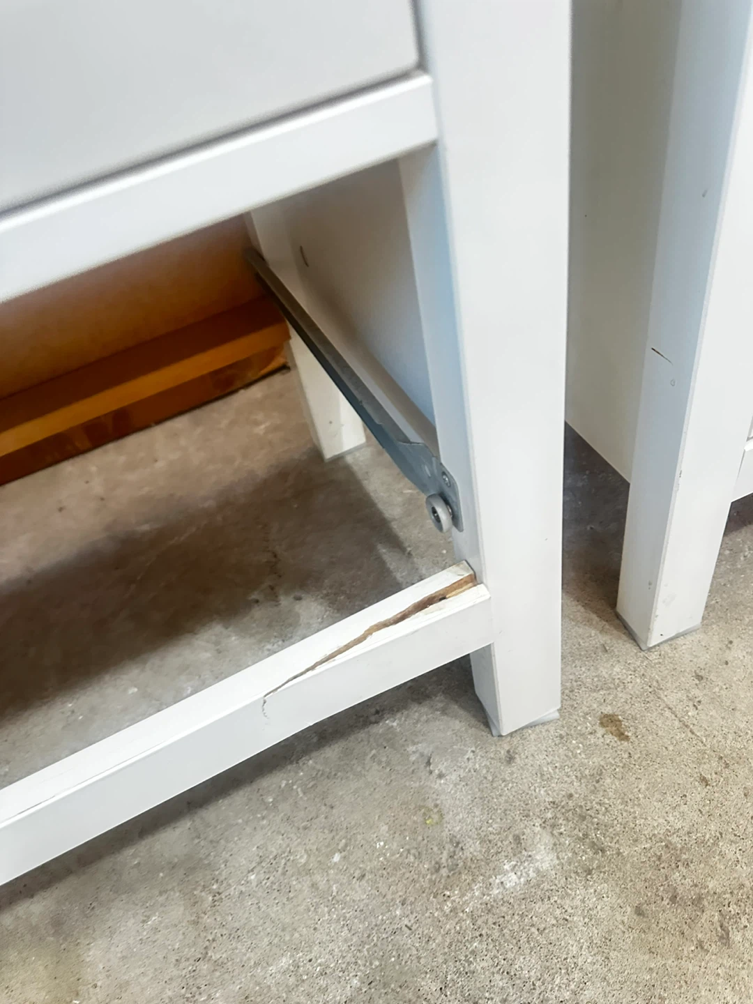 Ikea hemnes nightstands - photo 3