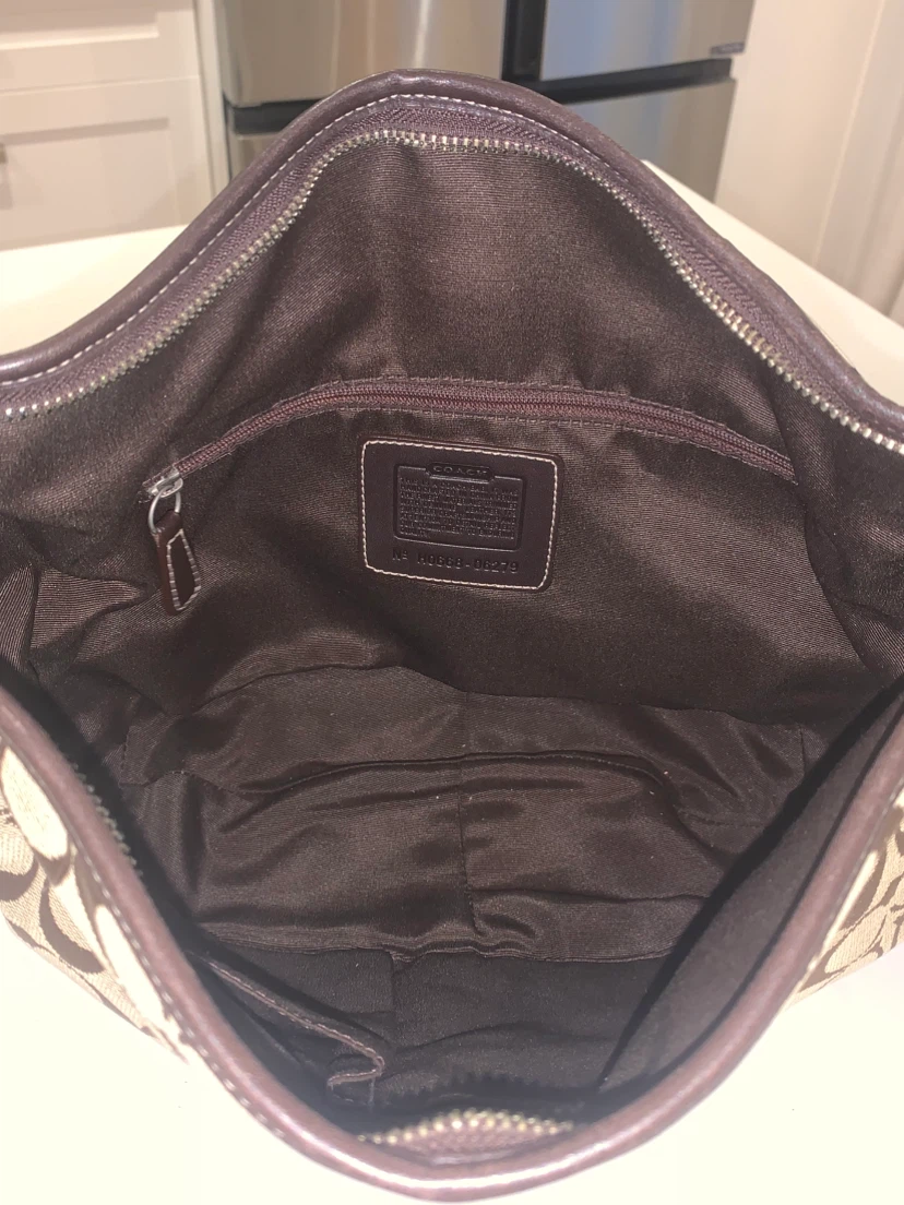 🐻 Medium Coach Brown  Signature Hampton  Hobo Purse 🐻 - photo 4