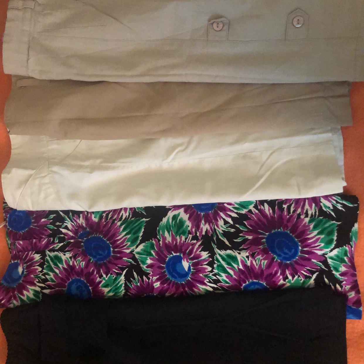 Five mini skirts - photo 3