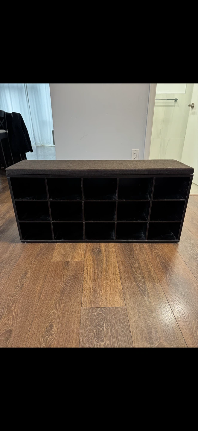 Shoe bench