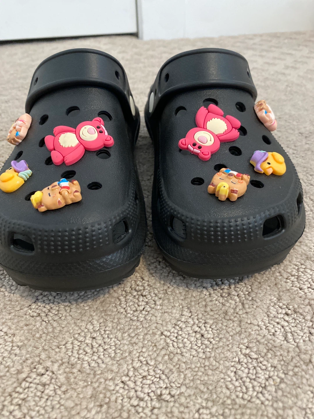 Croc-Style Foam Clogs – Good Condition – Size 6 - photo 4