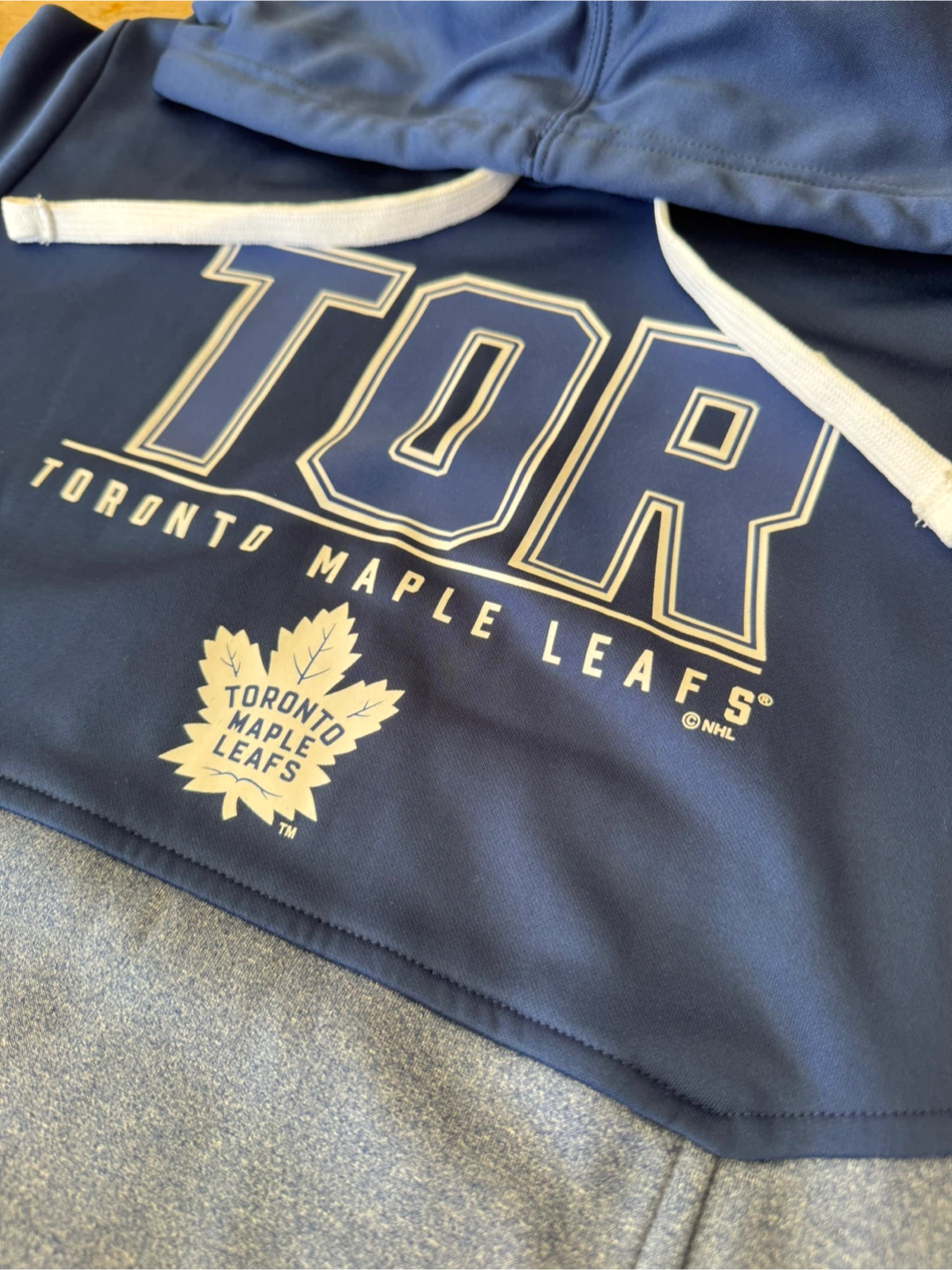 Toronto Maple Leaf Pullover - photo 3