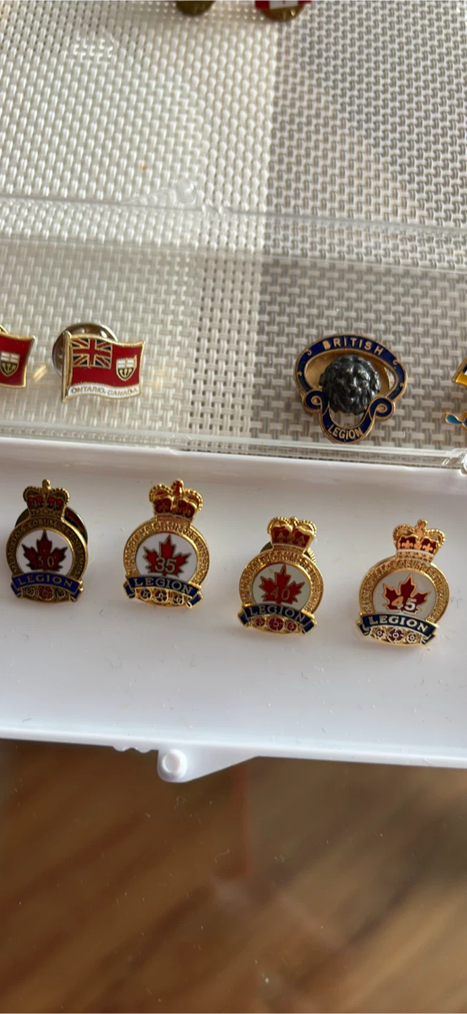 Ontario Canada Flag Pin and Legion Pins - photo 2