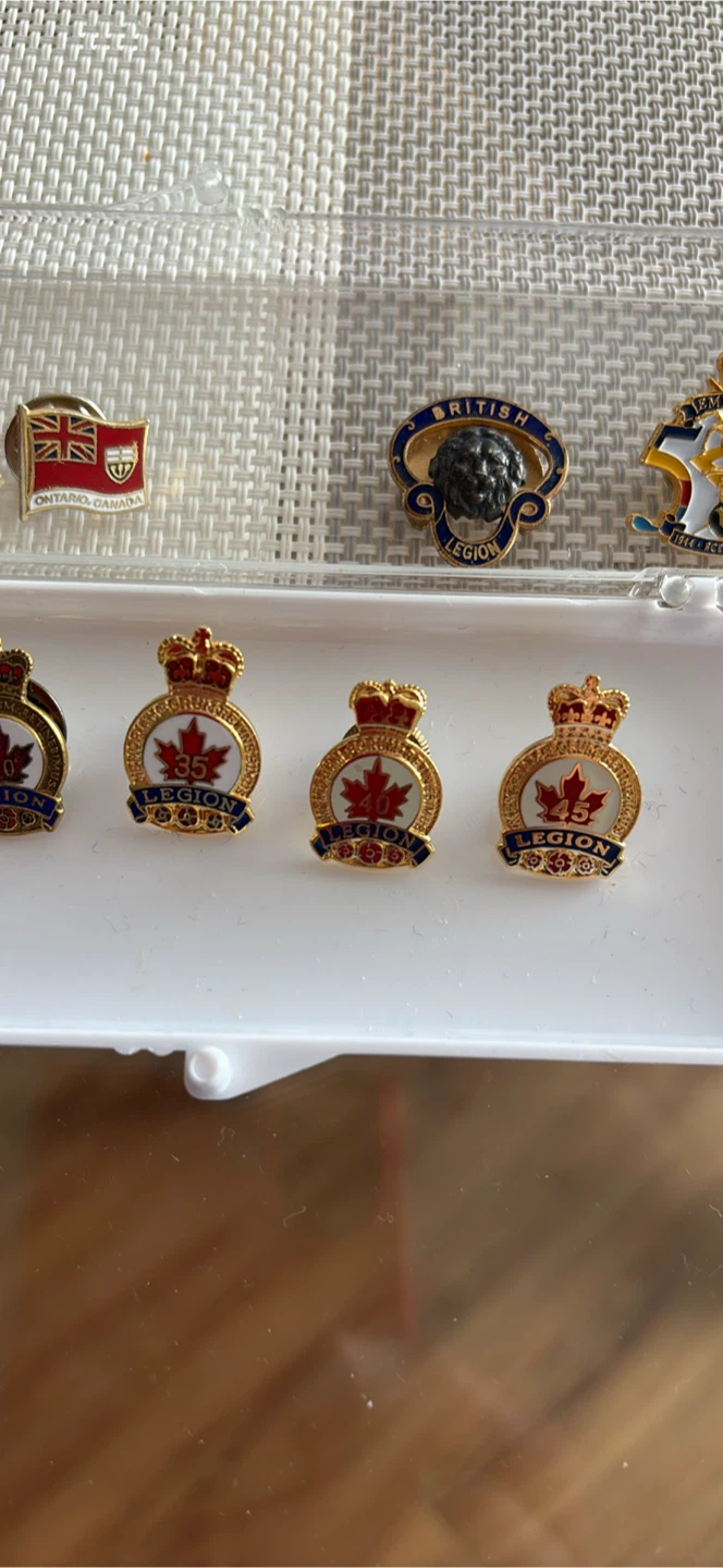 Ontario Canada Flag Pin and Legion Pins - photo 5