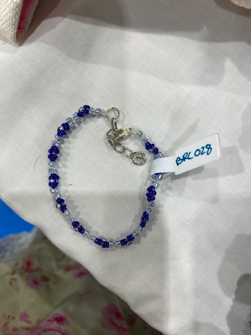 Hand made Assorted Beaded Bracelets - photo 2