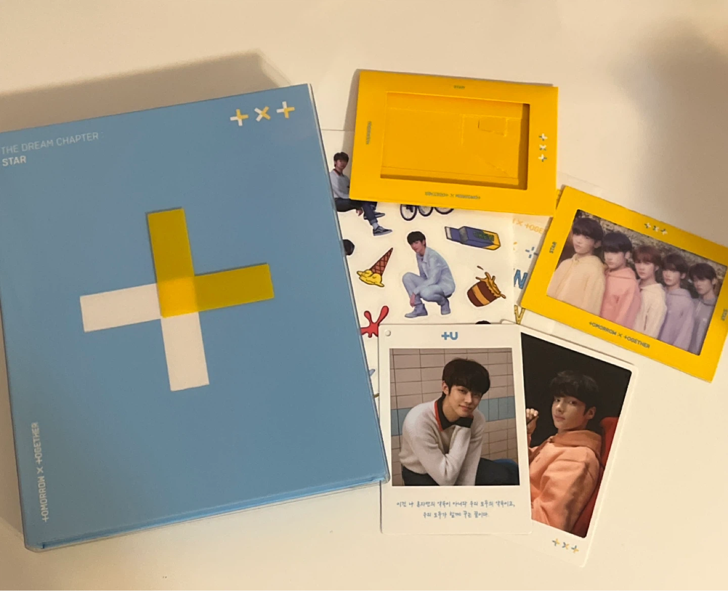 TXT The Dream Chapter: STAR Photobook and Photocards