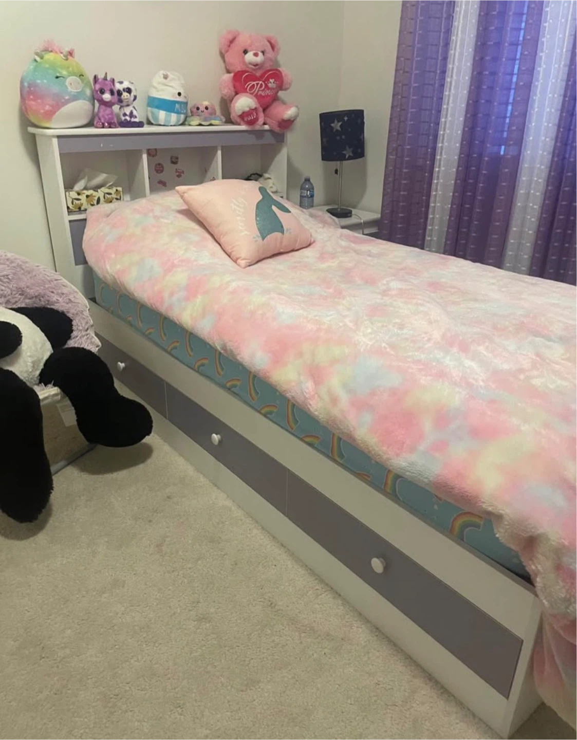 Beautiful kids bed
