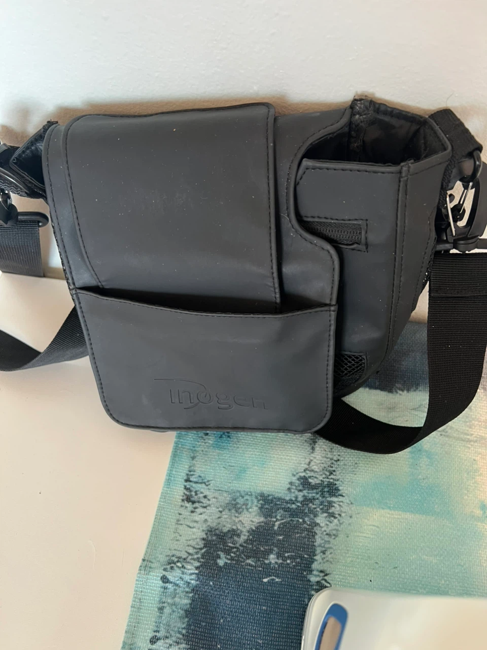 Inogen Rove 6 Portable Oxygen Concentrator with Case - photo 4