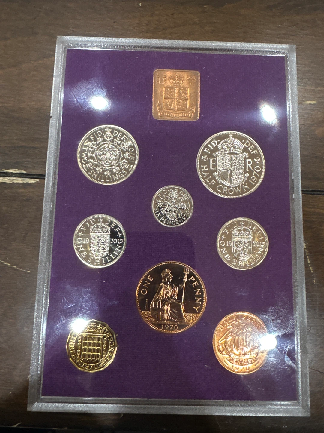 1970 Coinage of Great Britain and Northern Ireland Set - photo 2