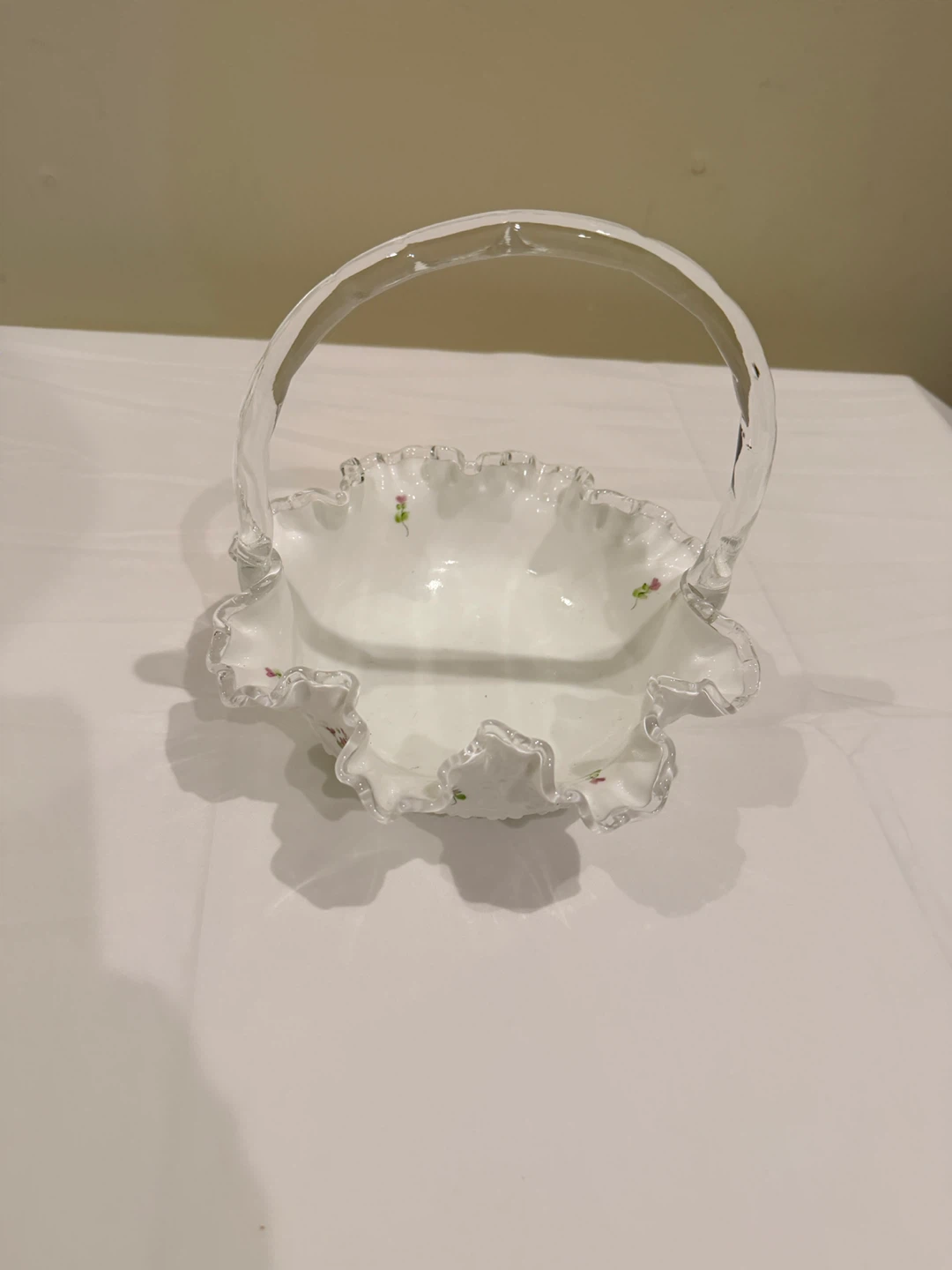 Vintage Fenton Hand Painted Violets in the Snow Spanish Lace - photo 2