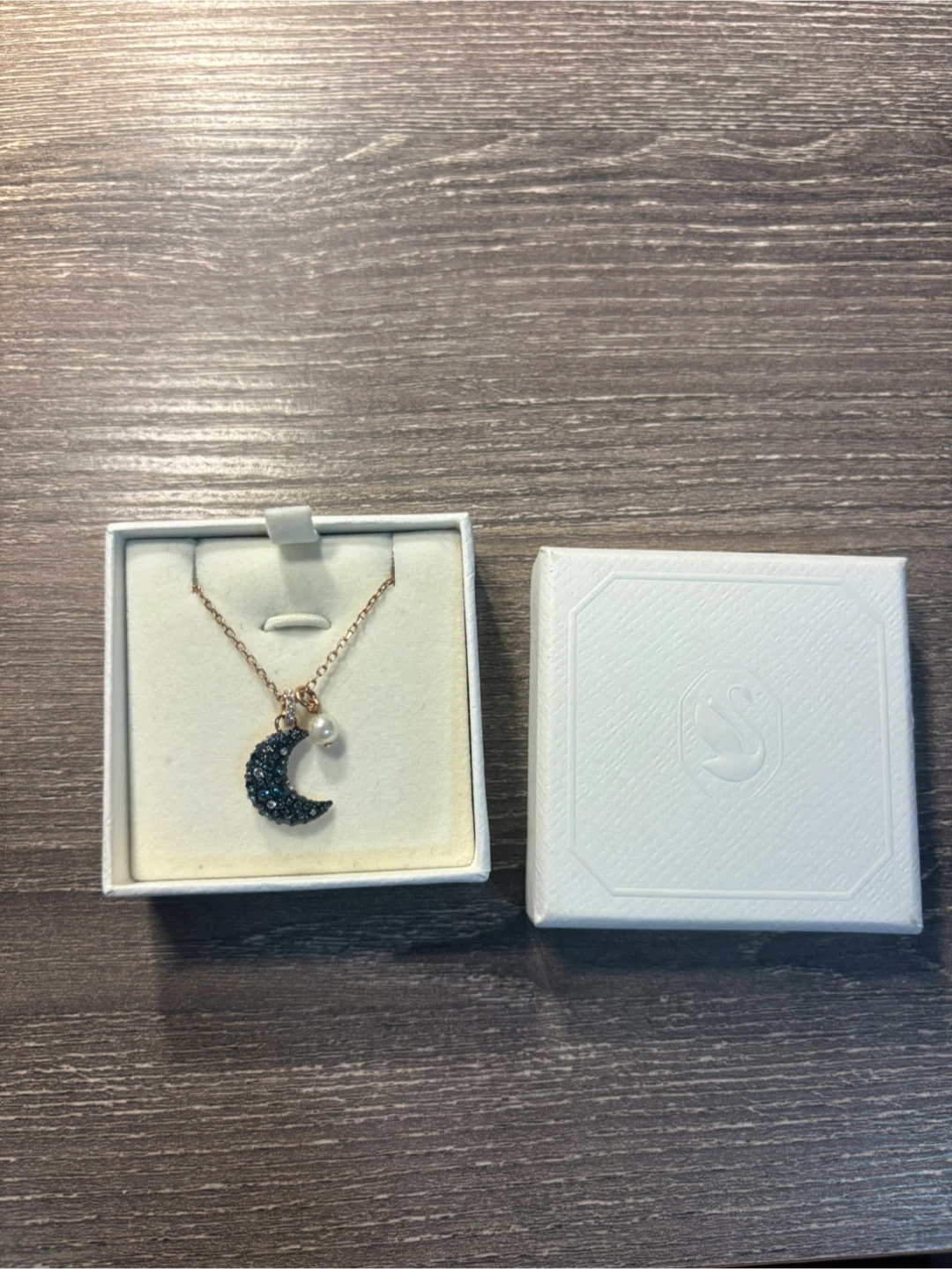 Swarovski Moon & Pearl Necklace