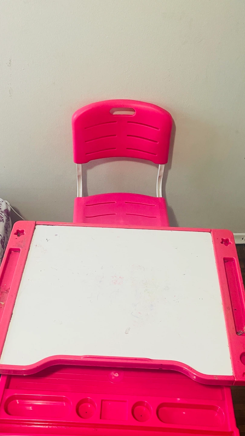 Kids study desk with chair