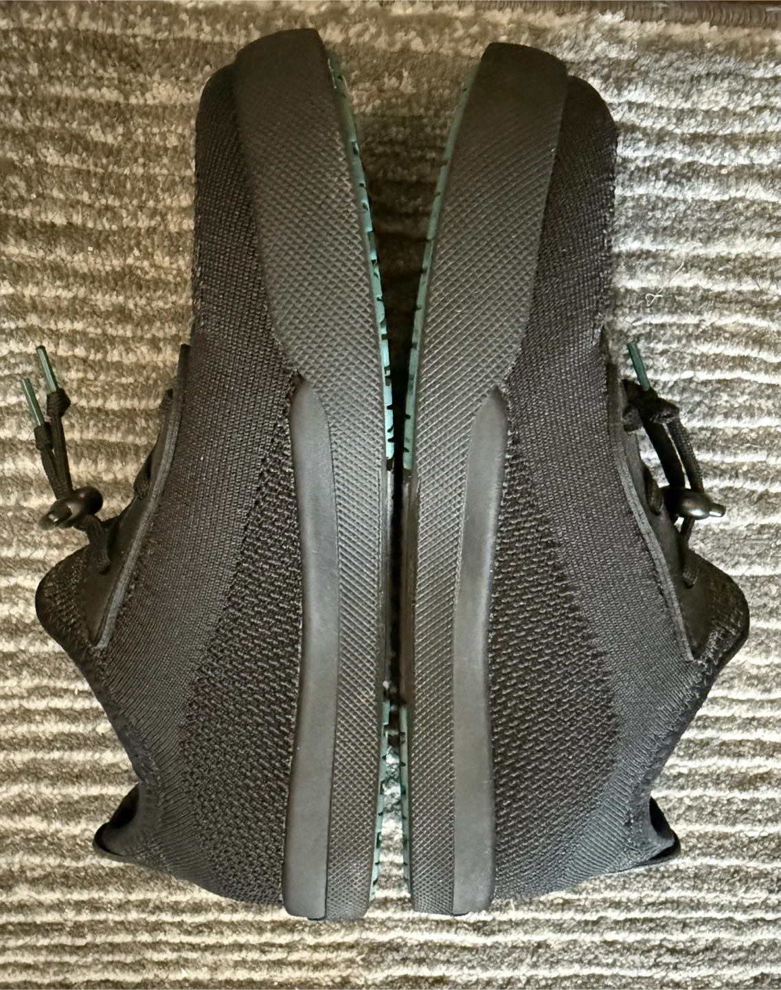 Vessi Weekend Youth J4 Black Shoes - photo 4