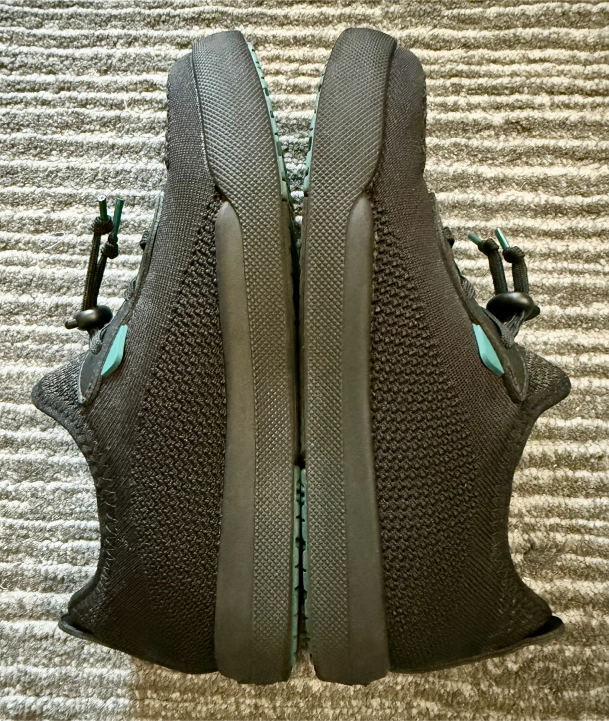 Vessi Weekend Youth J4 Black Shoes - photo 3