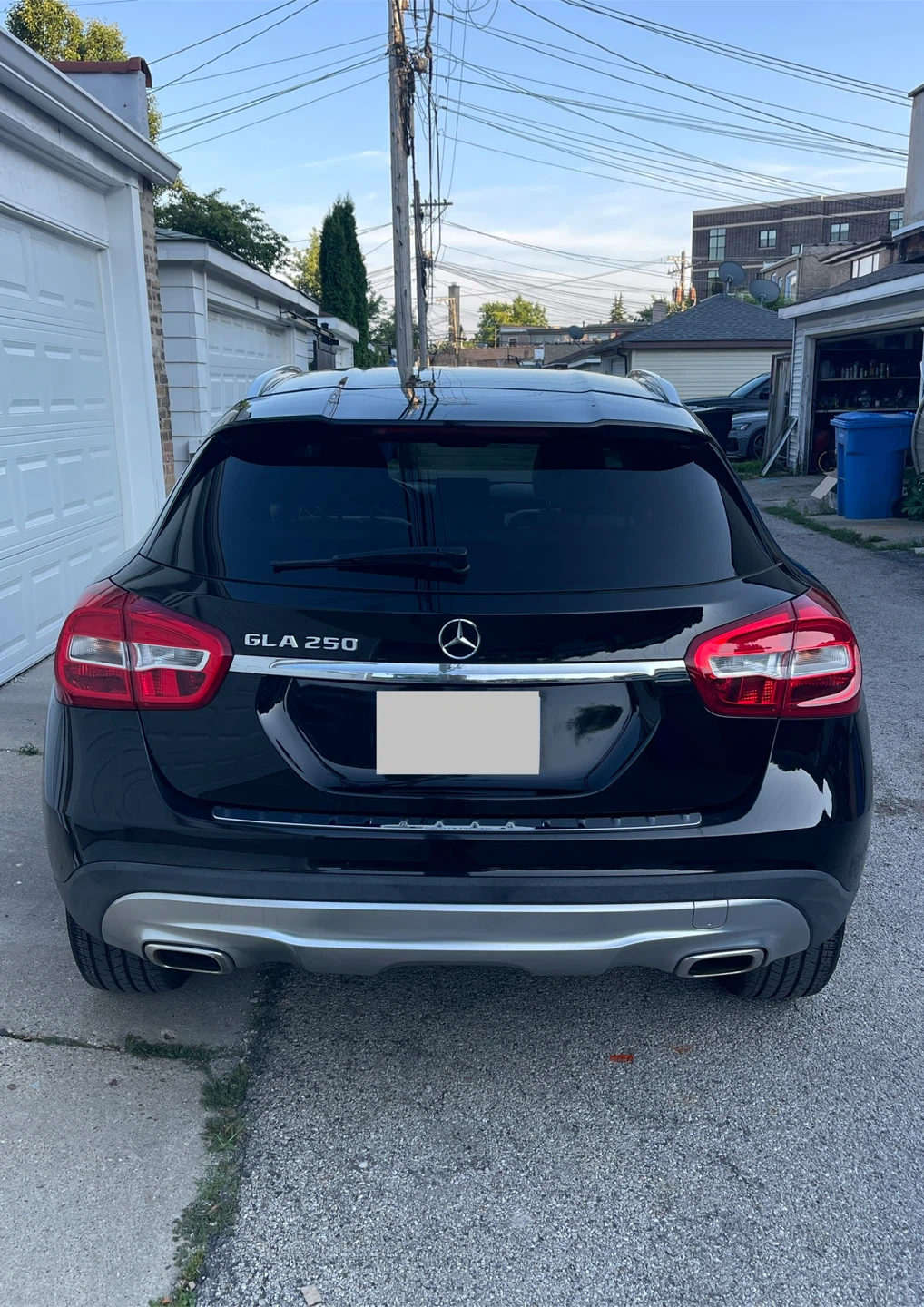2017 Mercedes Benz GLA 250 - photo 2