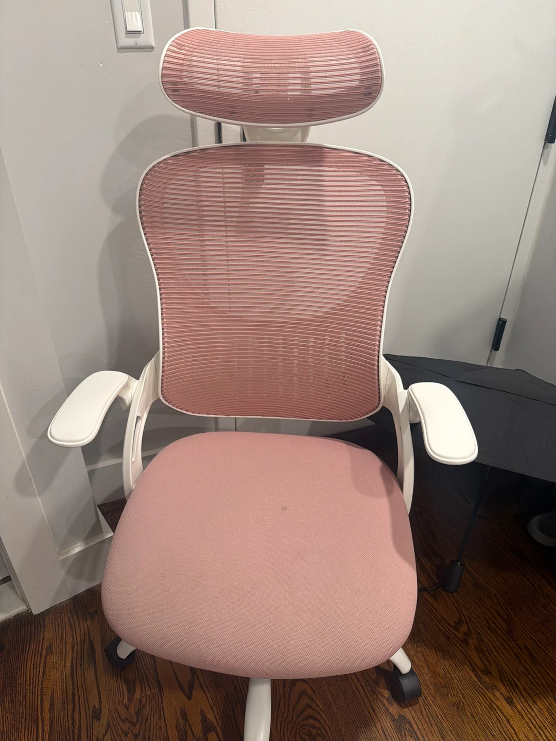 Pink office chair! Super comfy