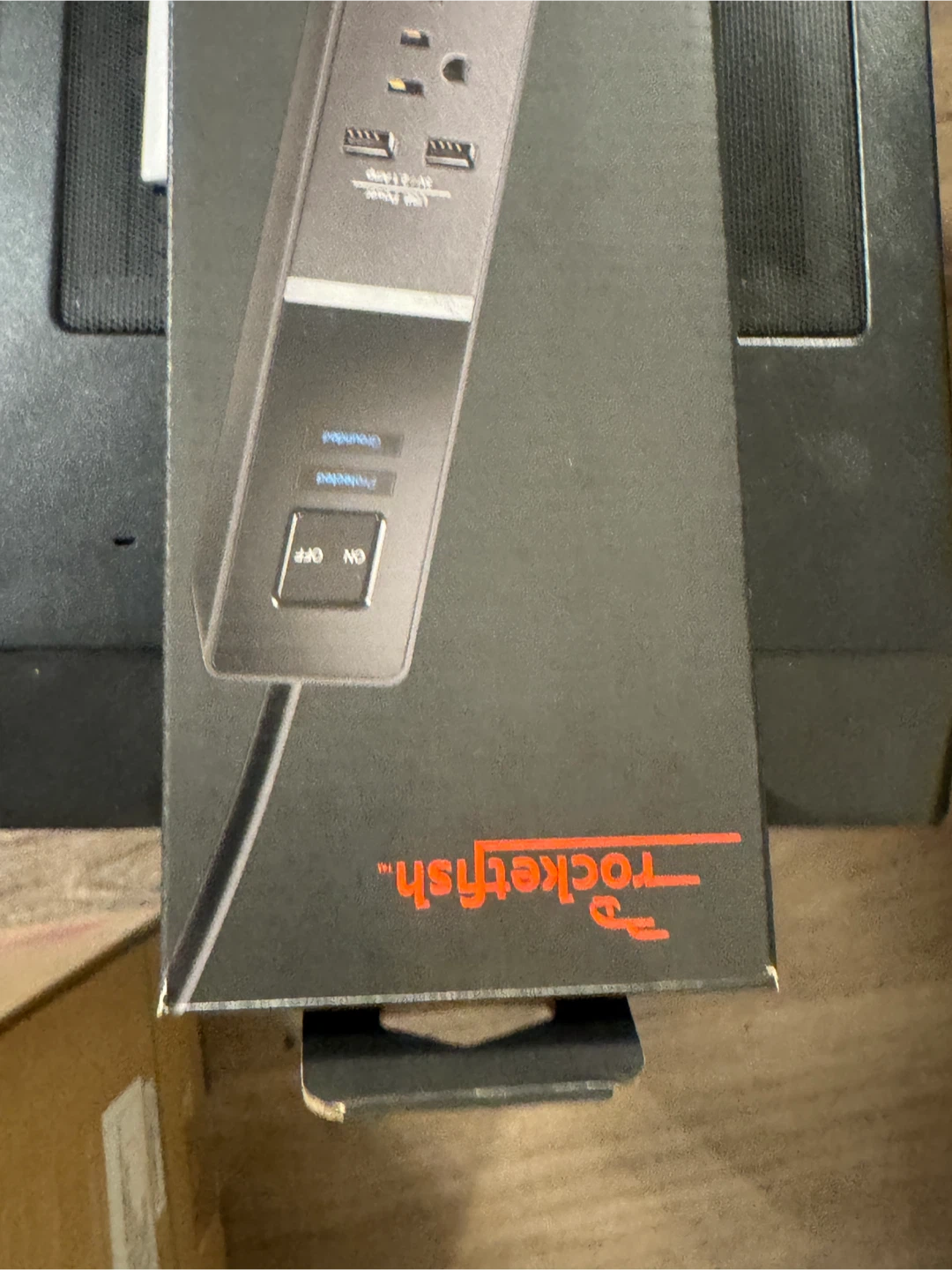 Rocketfish 7-Outlet Surge Protector with 2 USB Ports - photo 2