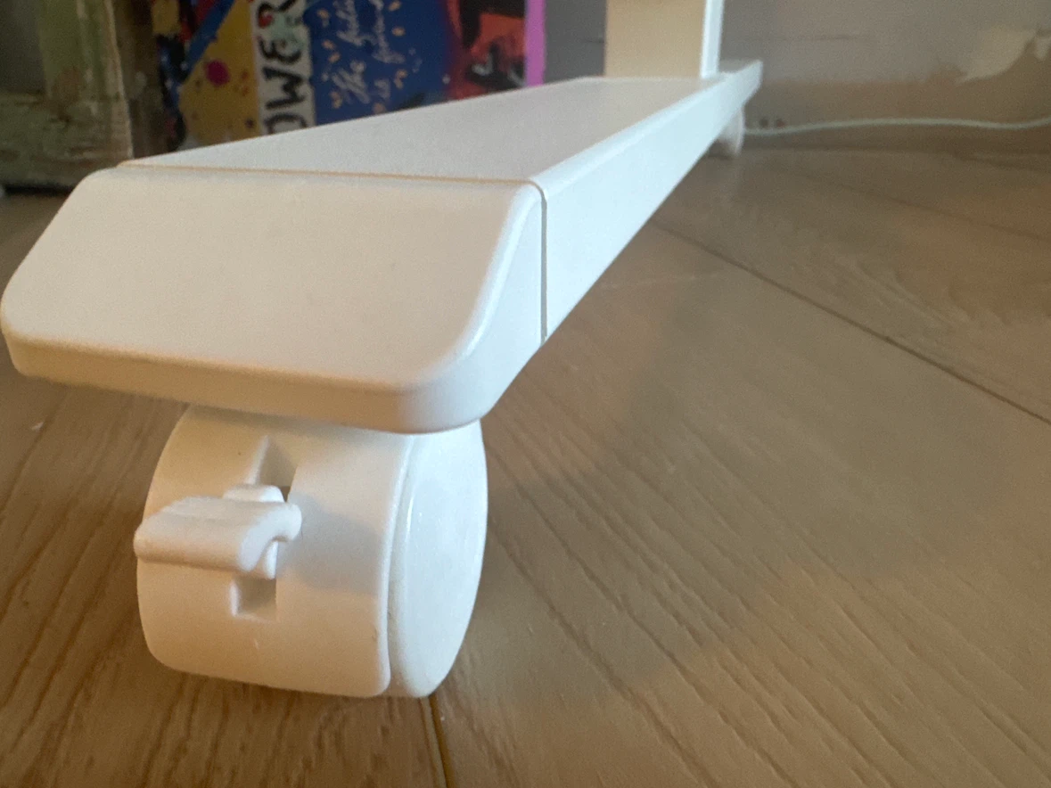 Grandder Electric Standing Desk/Monitors - photo 3