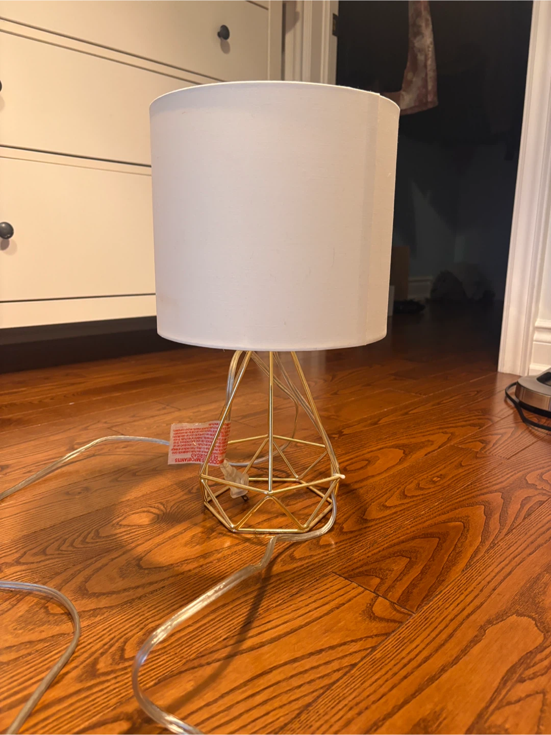 Geometric Lamp gold and white (lightbulb included)