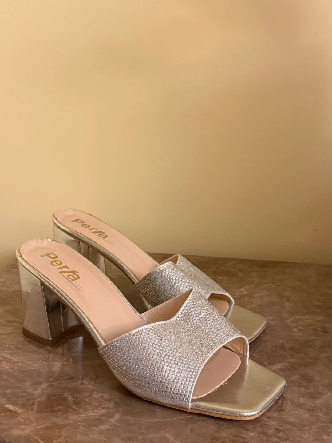 Women’s shoes