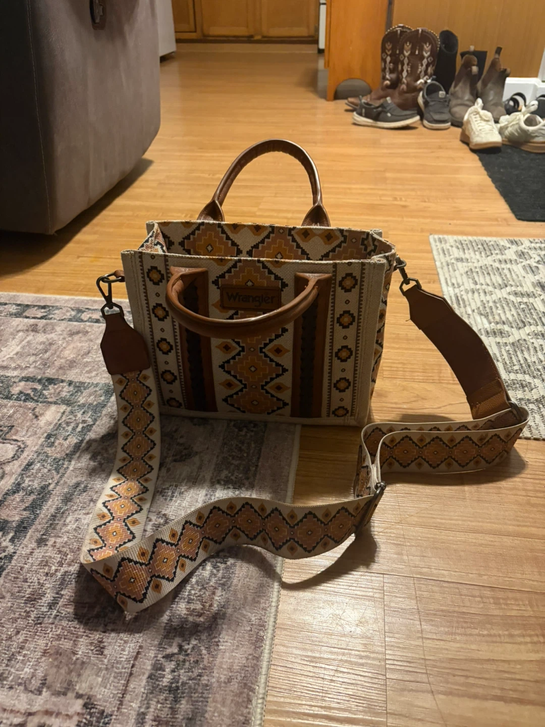 Wrangler Tote Bag with Crossbody Strap