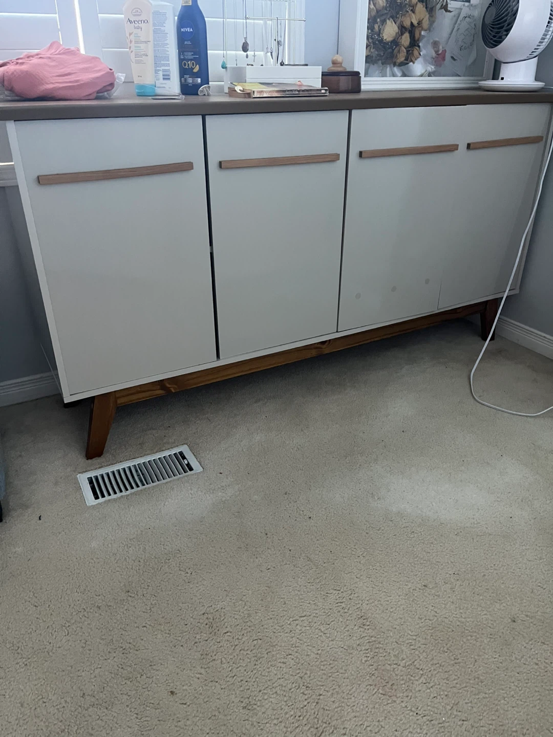 White Cabinet
