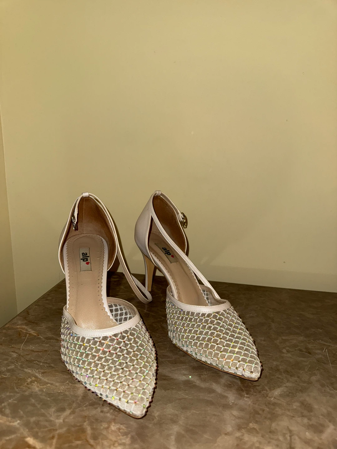 Women’s shoes - photo 5