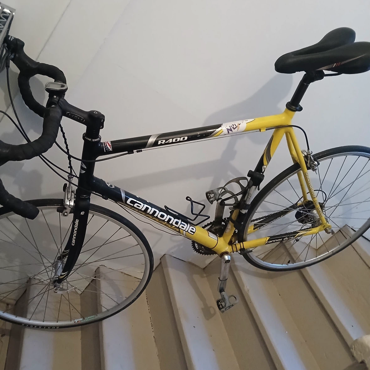 Cannondale R400 Road Bike