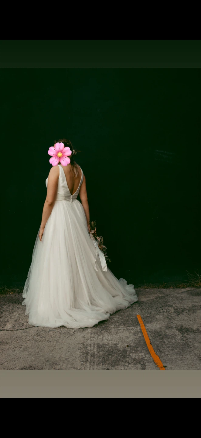 BARGAIN! $450 Beautiful STELLA YORK White Tulle Wedding Dress - photo 2