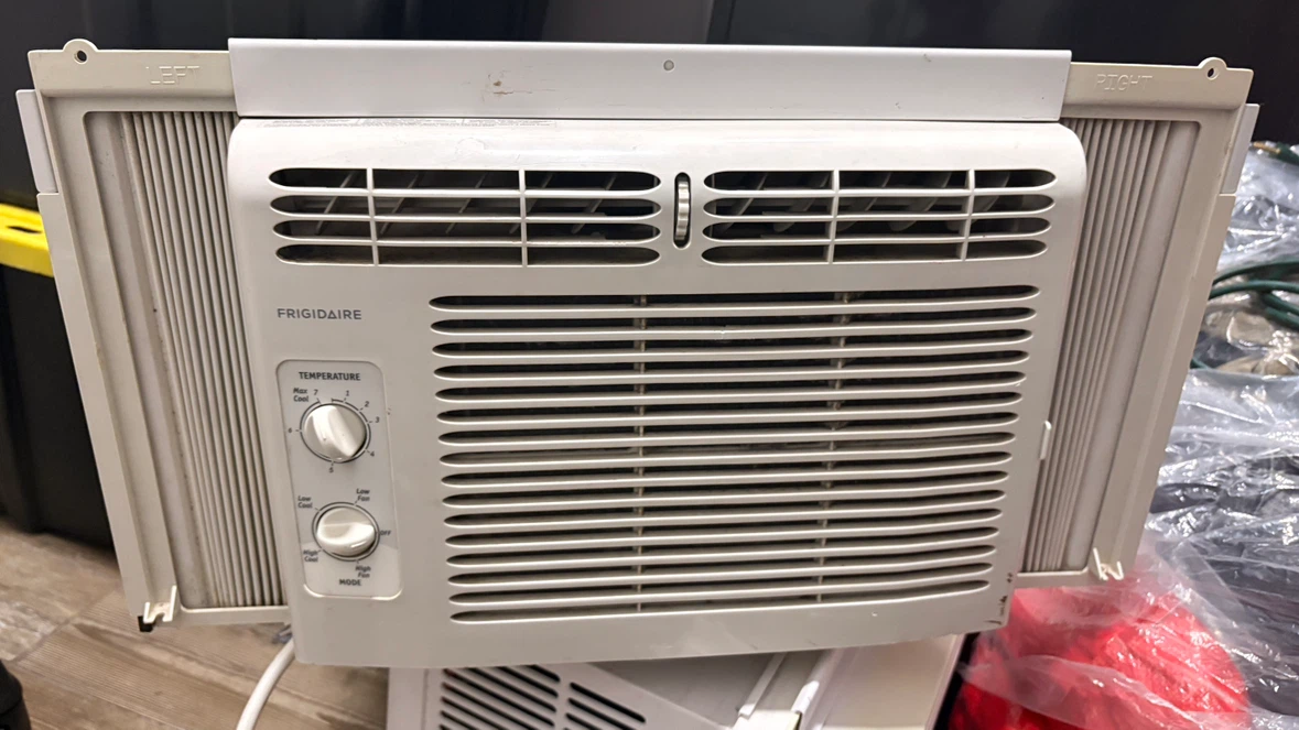 Frigidaire Window Air Conditioner 5,000 Btu I CAN DELIVER