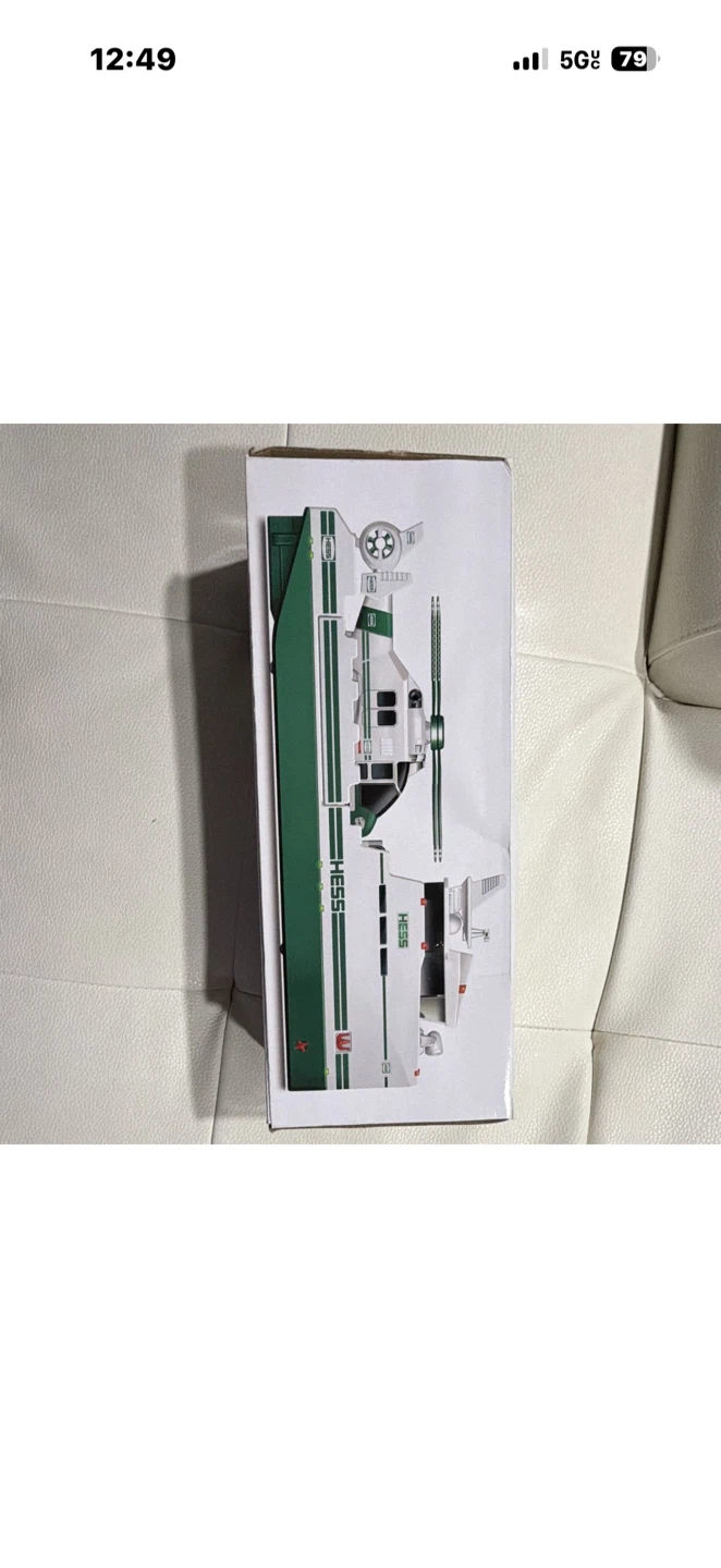 Hess 2023 Celebrating 90 Years Toy Boat and Helicopter Set - photo 3