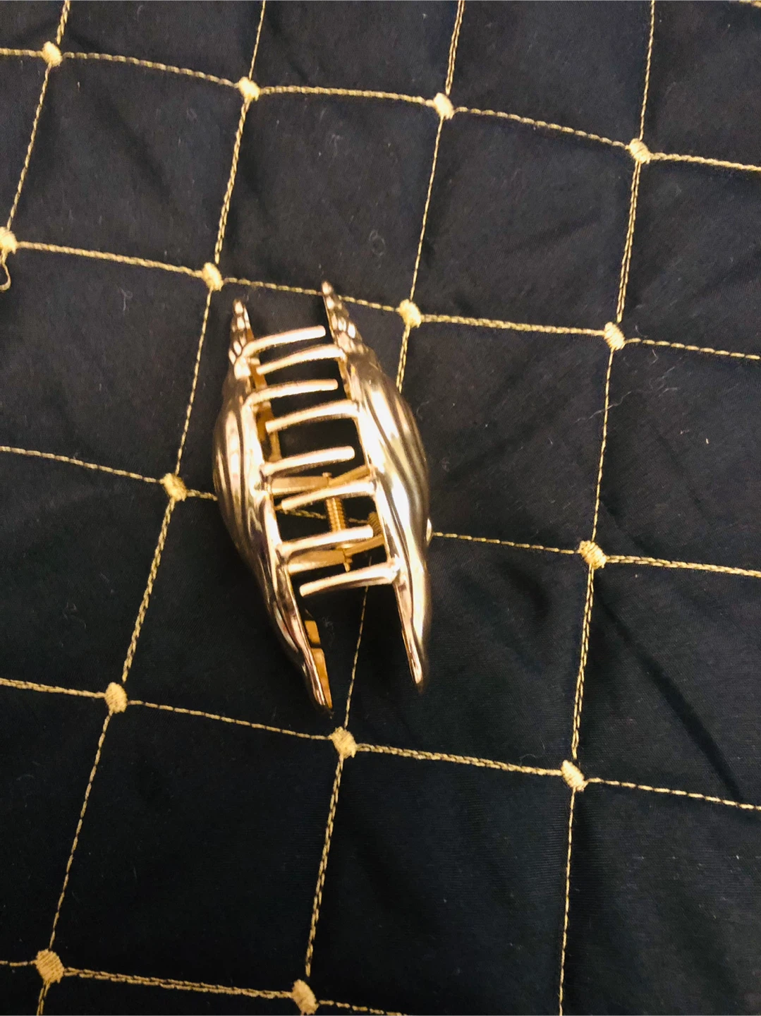 Gold Seashell Claw Clip - photo 4