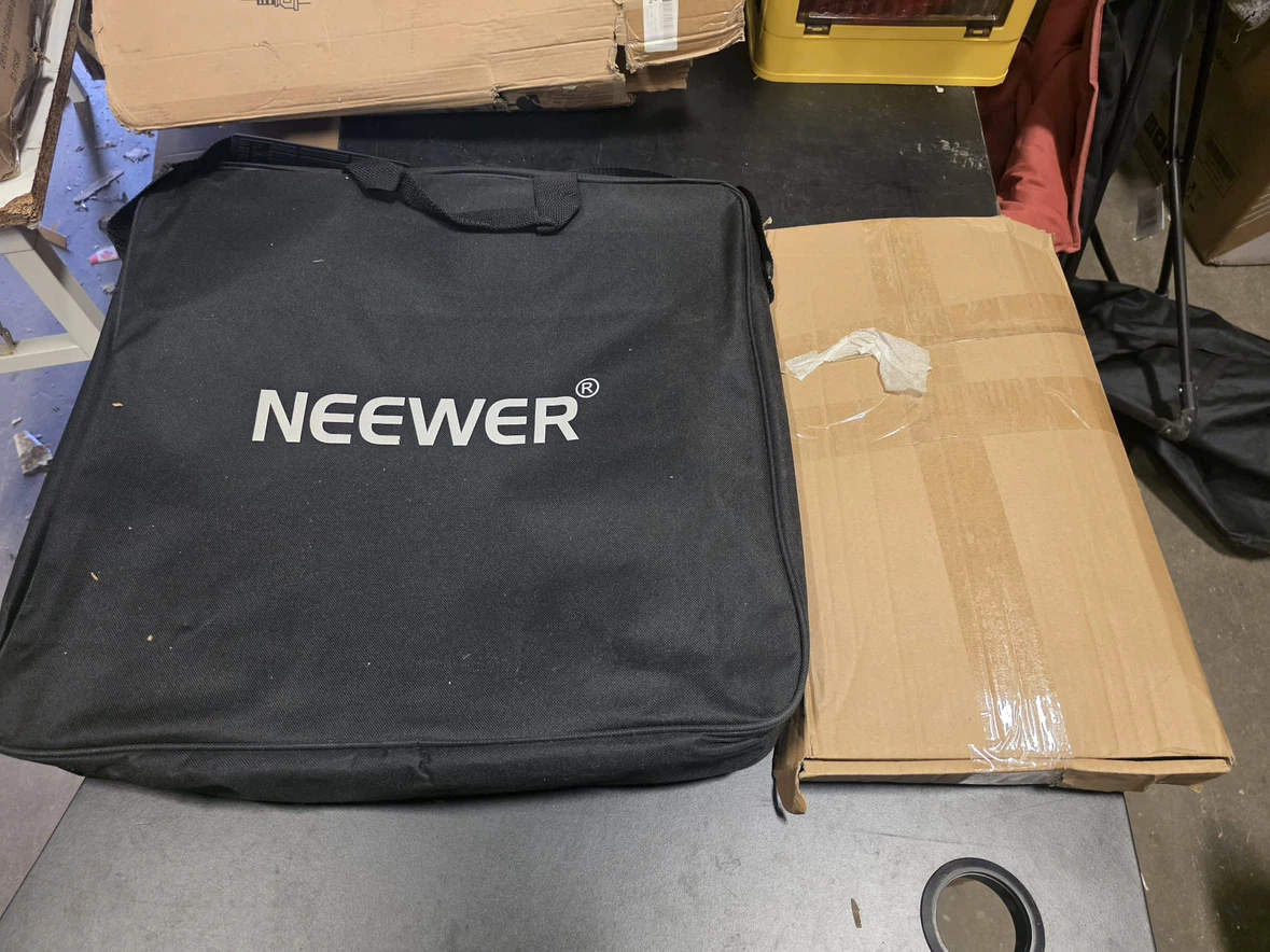Neewer 18-Inch Ring Light with 240 LEDs Color Filter - photo 5
