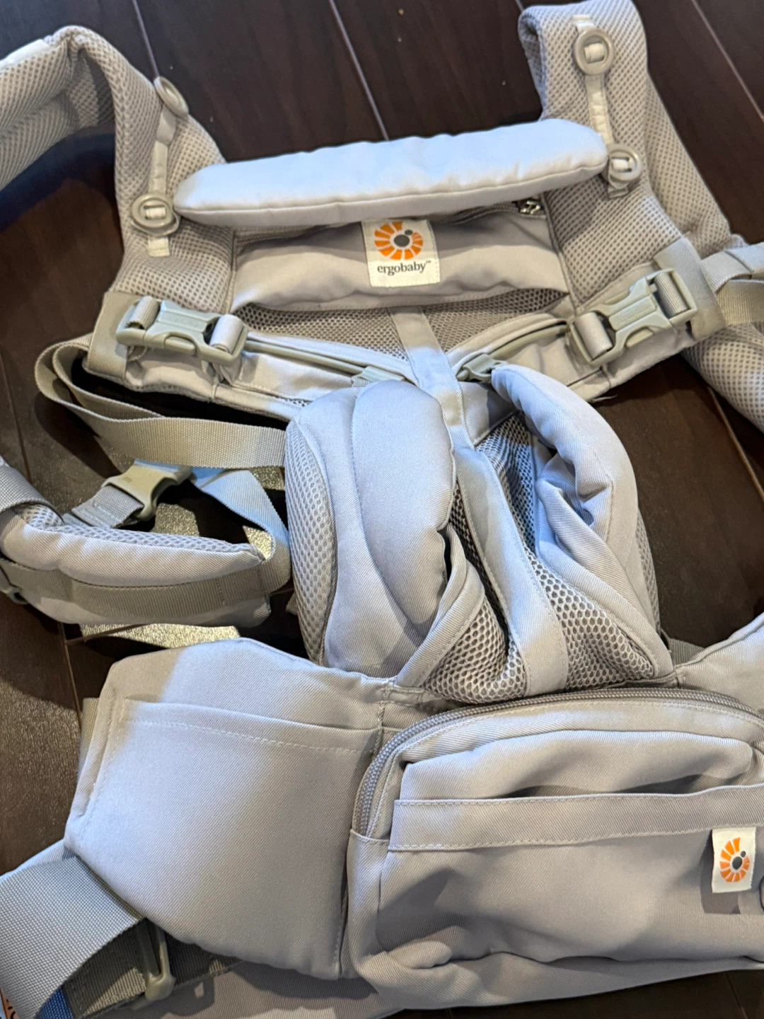 Ergobaby Baby Carrier - photo 2