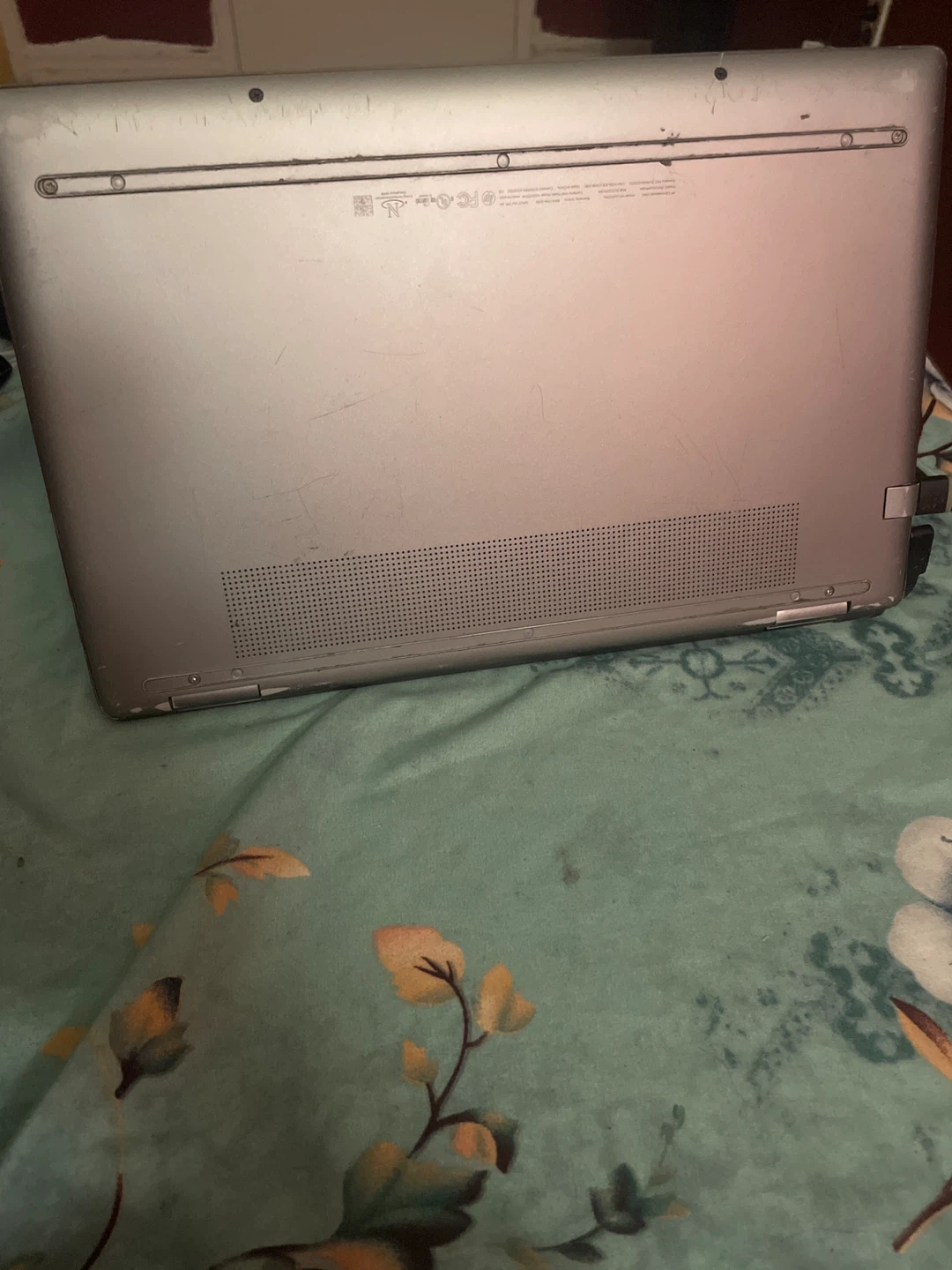 HP Laptop - photo 3