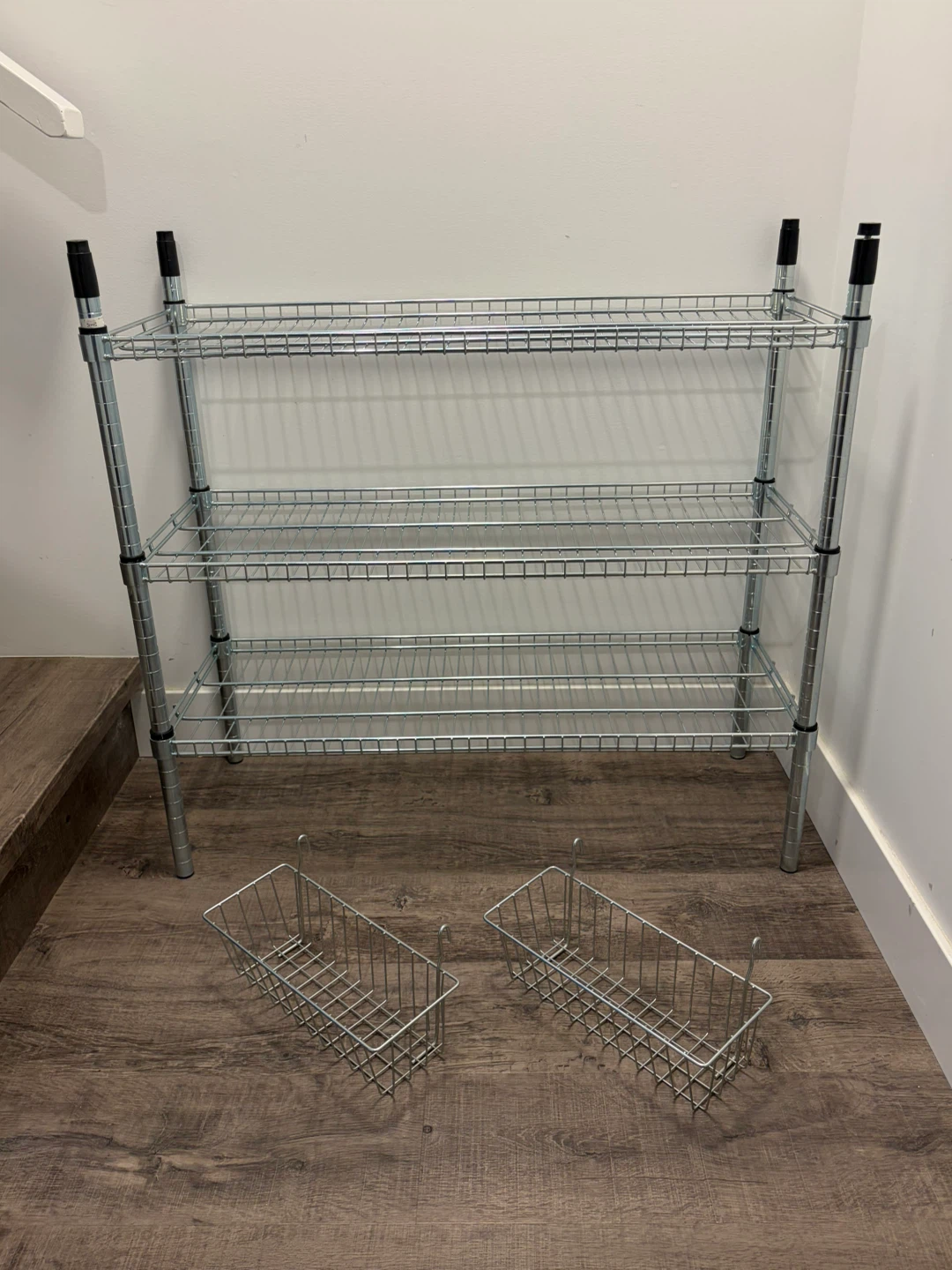 shelf with 3 tiers - photo 3