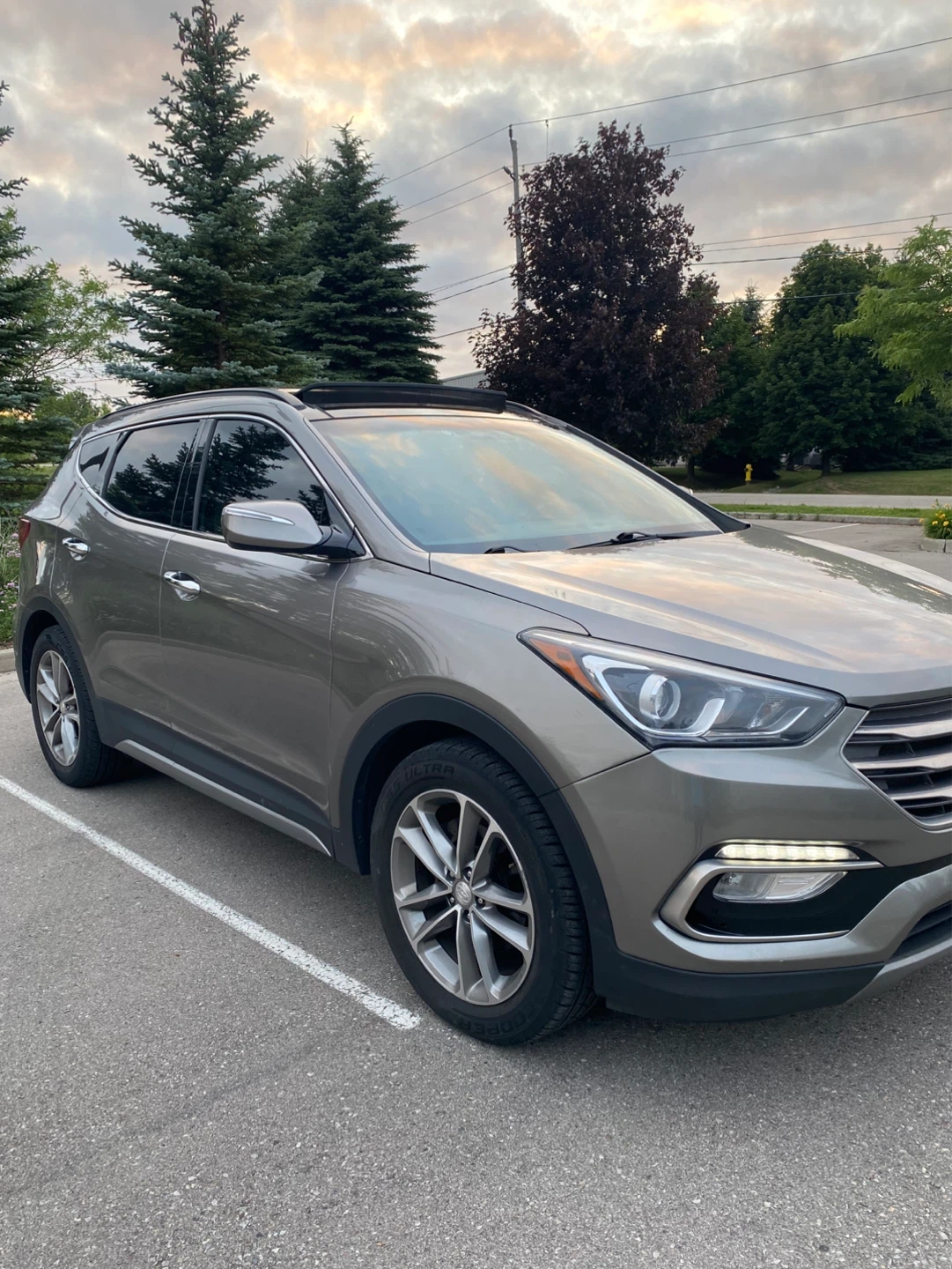 Hyundai Santa Fe Limited AWD SUV - photo 5