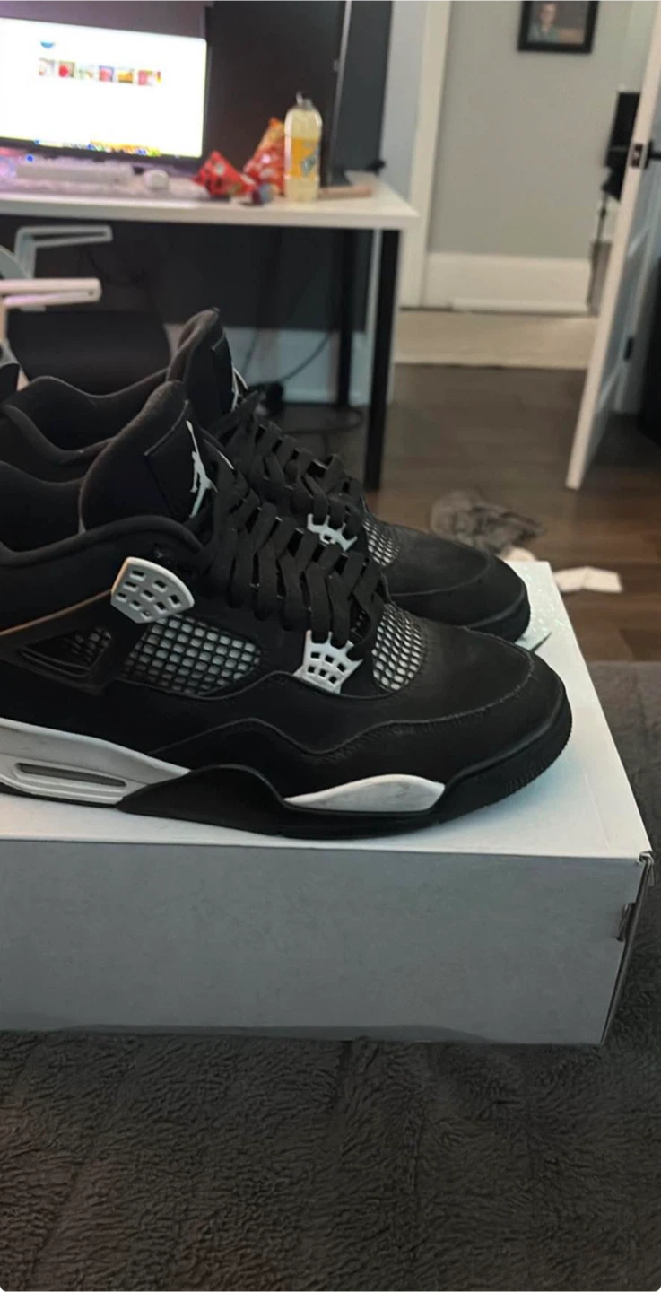 Air Jordan 4 Retro "Black Cat" - photo 3