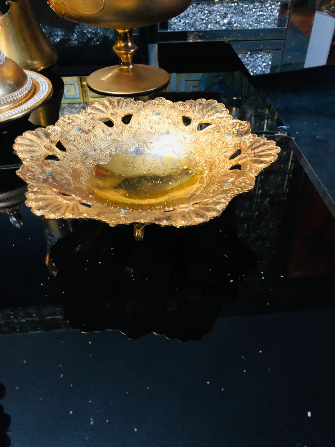 Decorative Gold Bowl Dubai