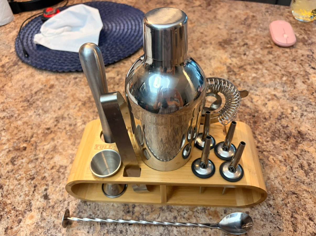 Pick up: cocktail set