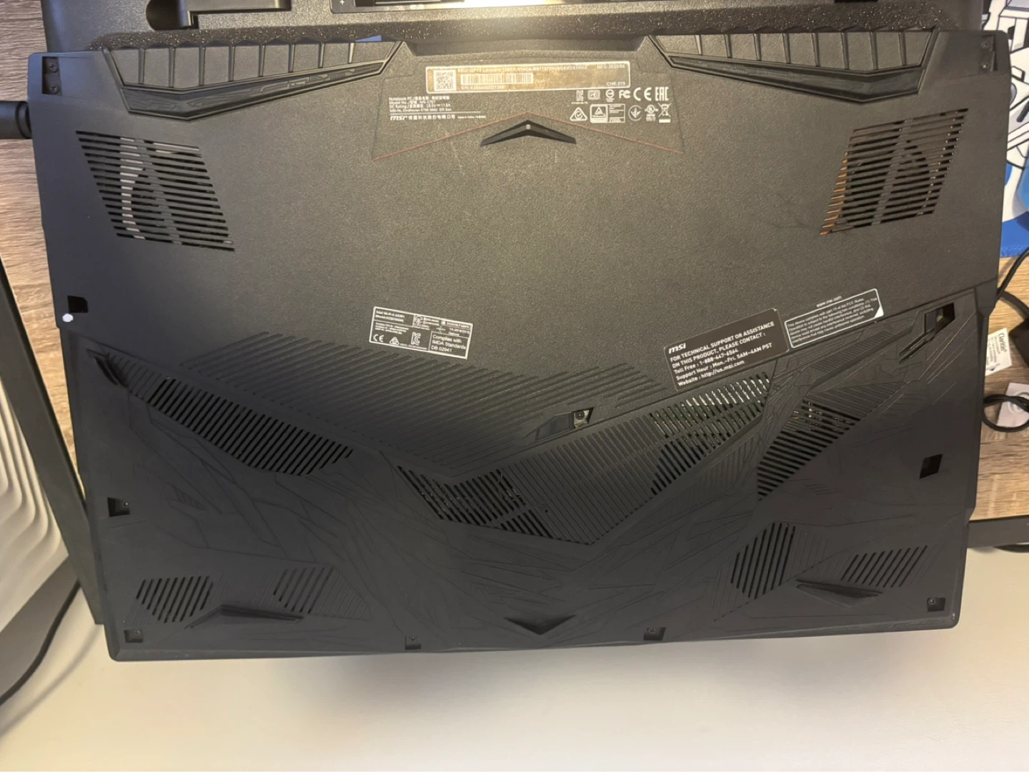MSI GP75 Leopard Gaming Laptop - photo 3