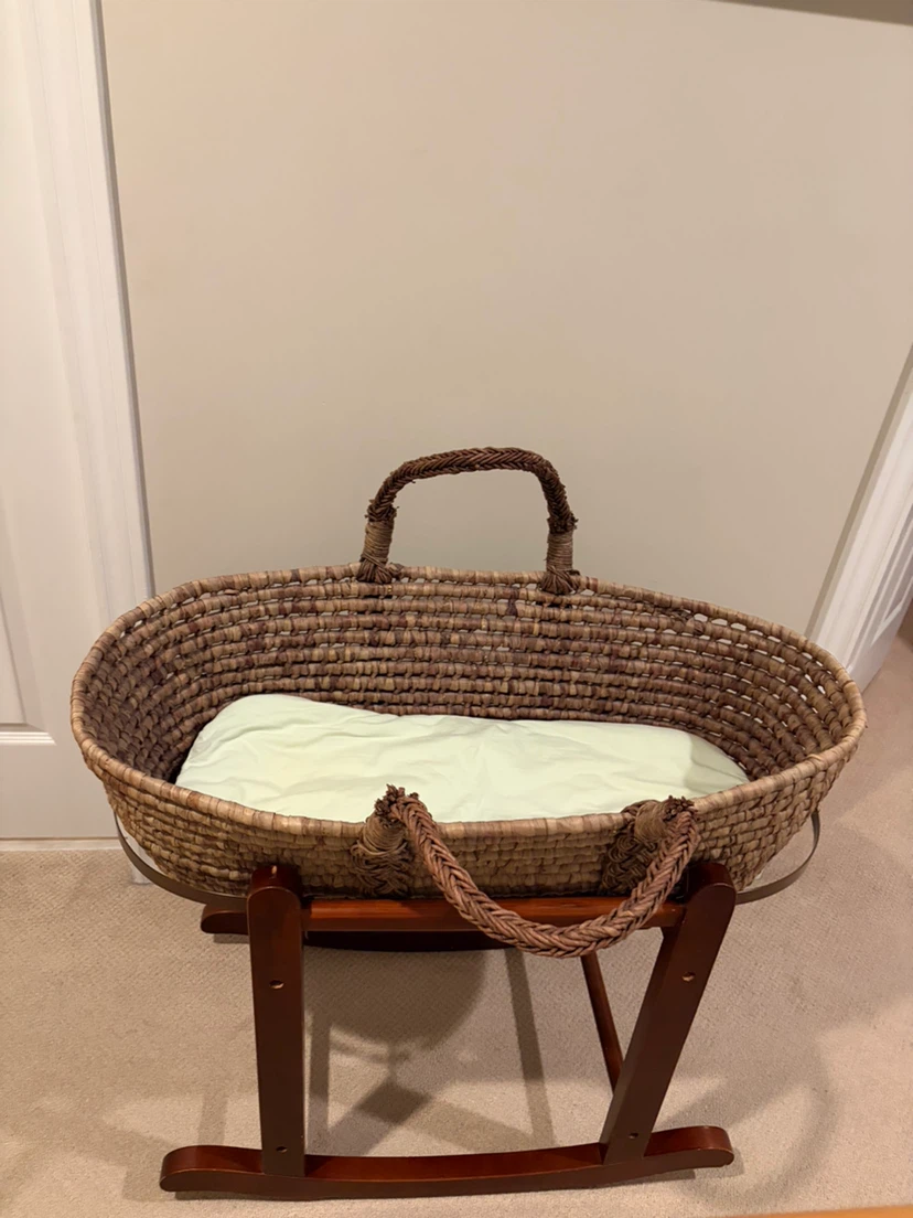 Restoration Hardware Baby & Child Moses Basket - photo 2