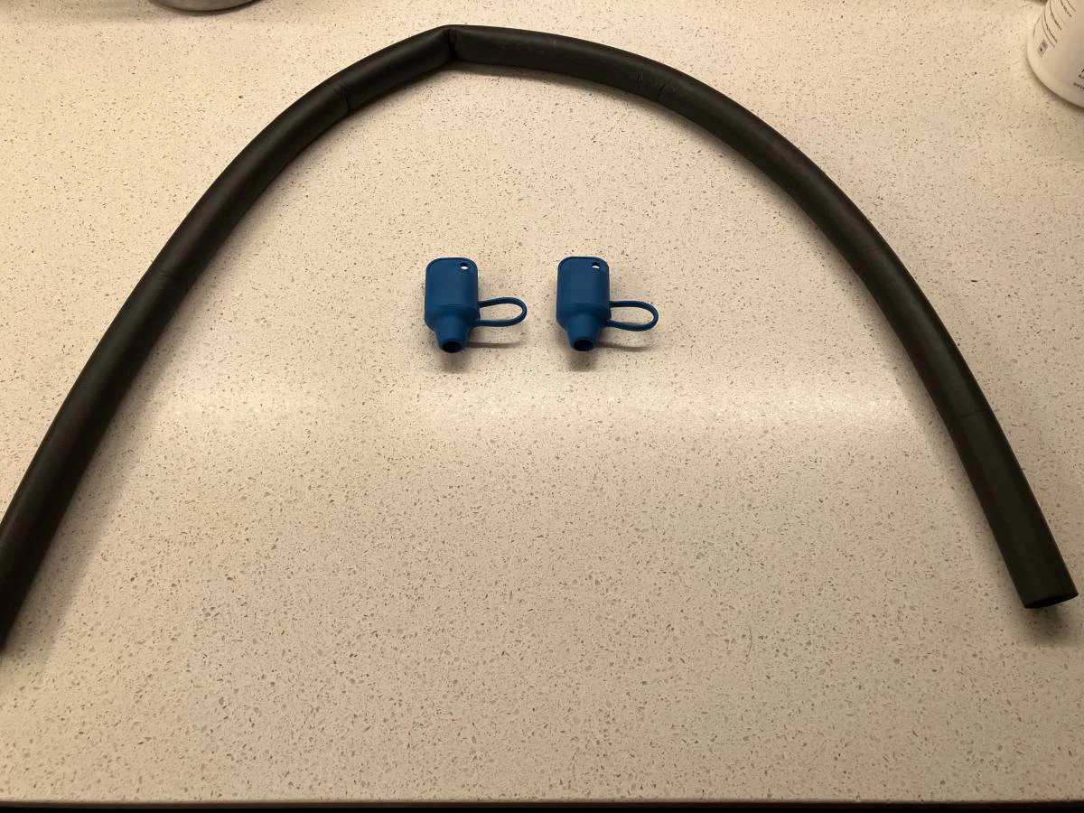 Platypus Bite Valve (2) and Tube Insulator