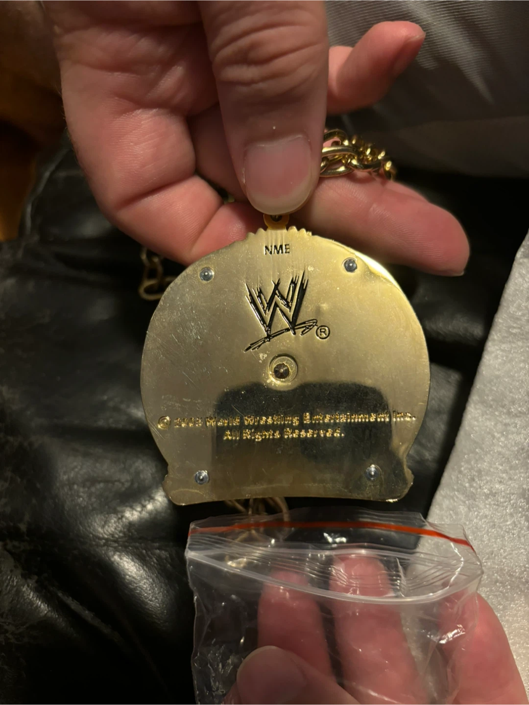 Vintage 2005 WWE Championship Spinner Pendant Necklace - photo 2