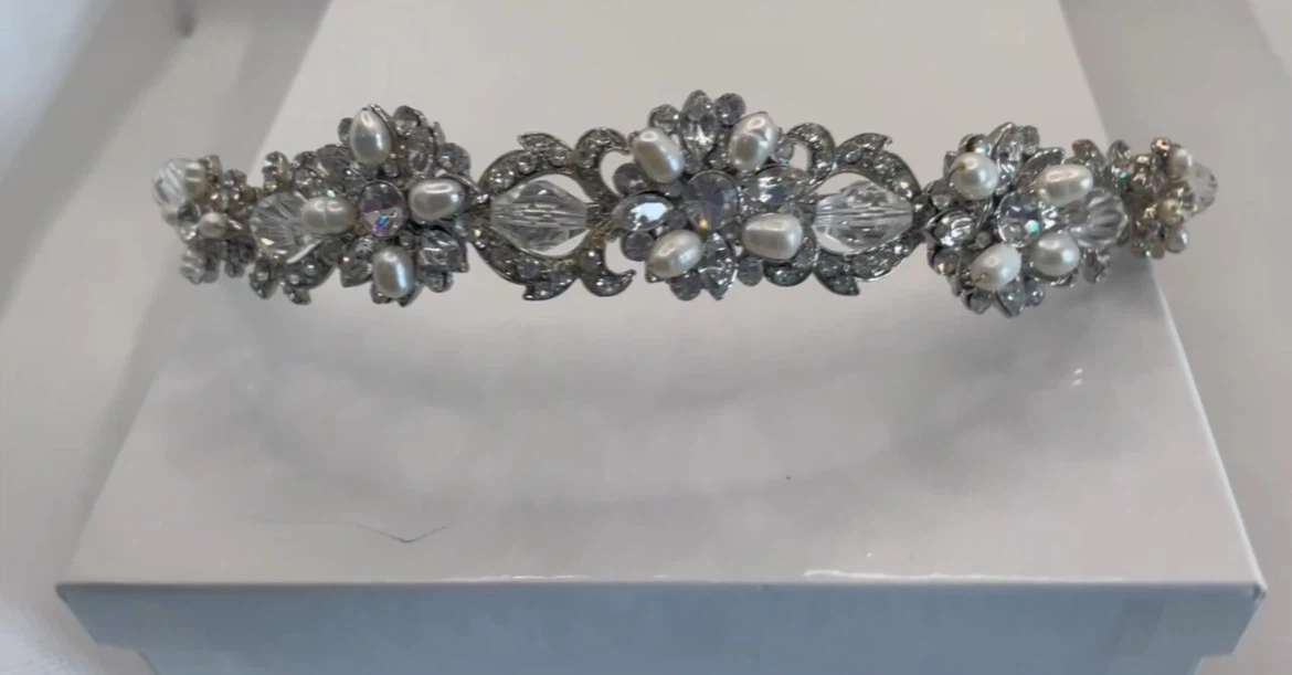 Sparkly Pearl and Crystal Tiara/Headband - photo 2