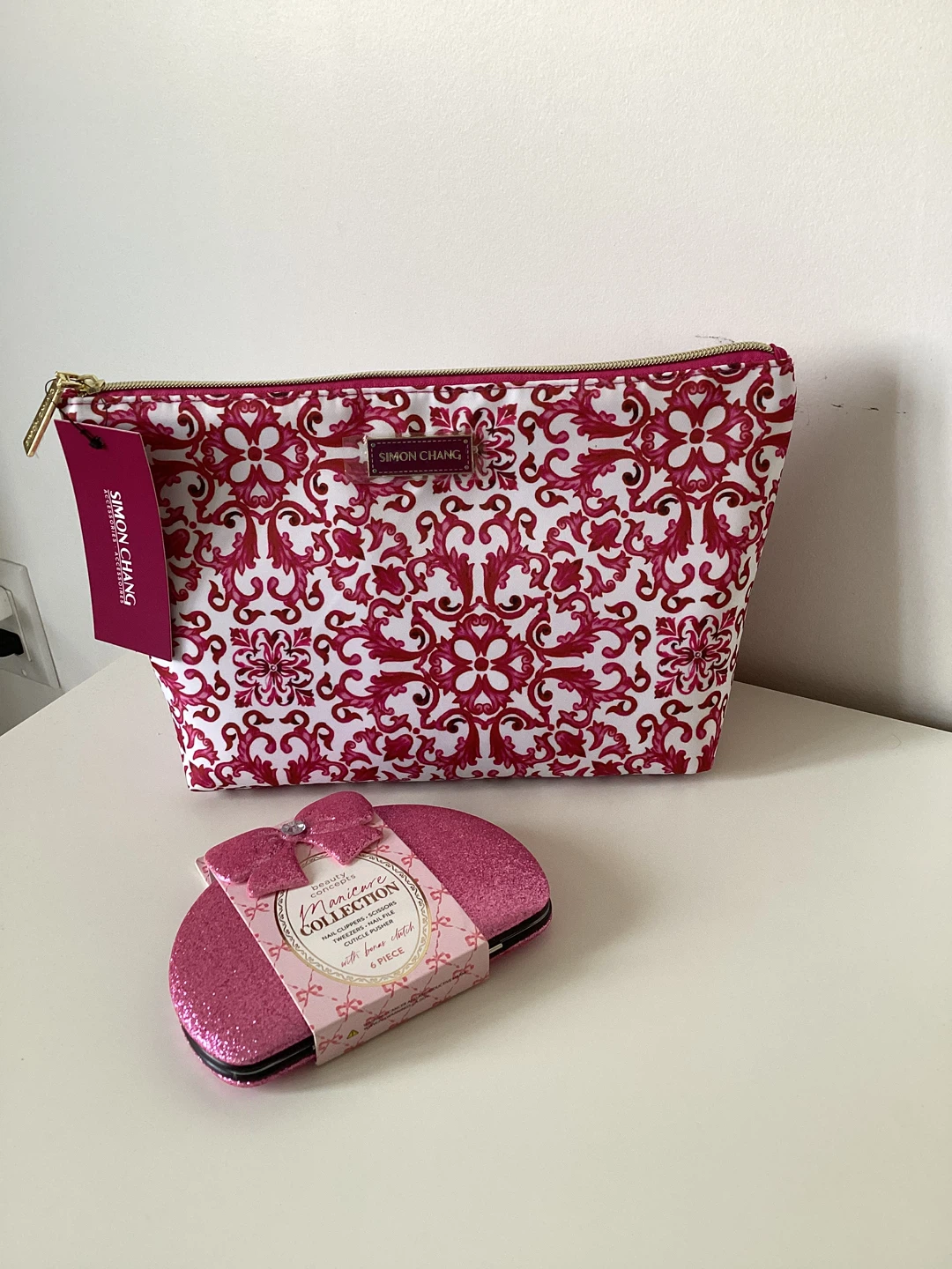 New Simon Chang Cosmetic Bag and Manicure Set