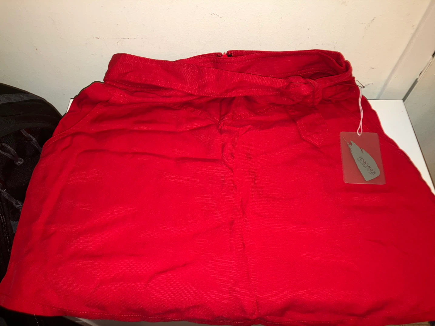 New-Forever 21 Red Skirt Size S