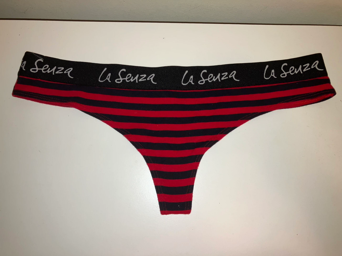 La Senza Red & Black Striped Thong L/G