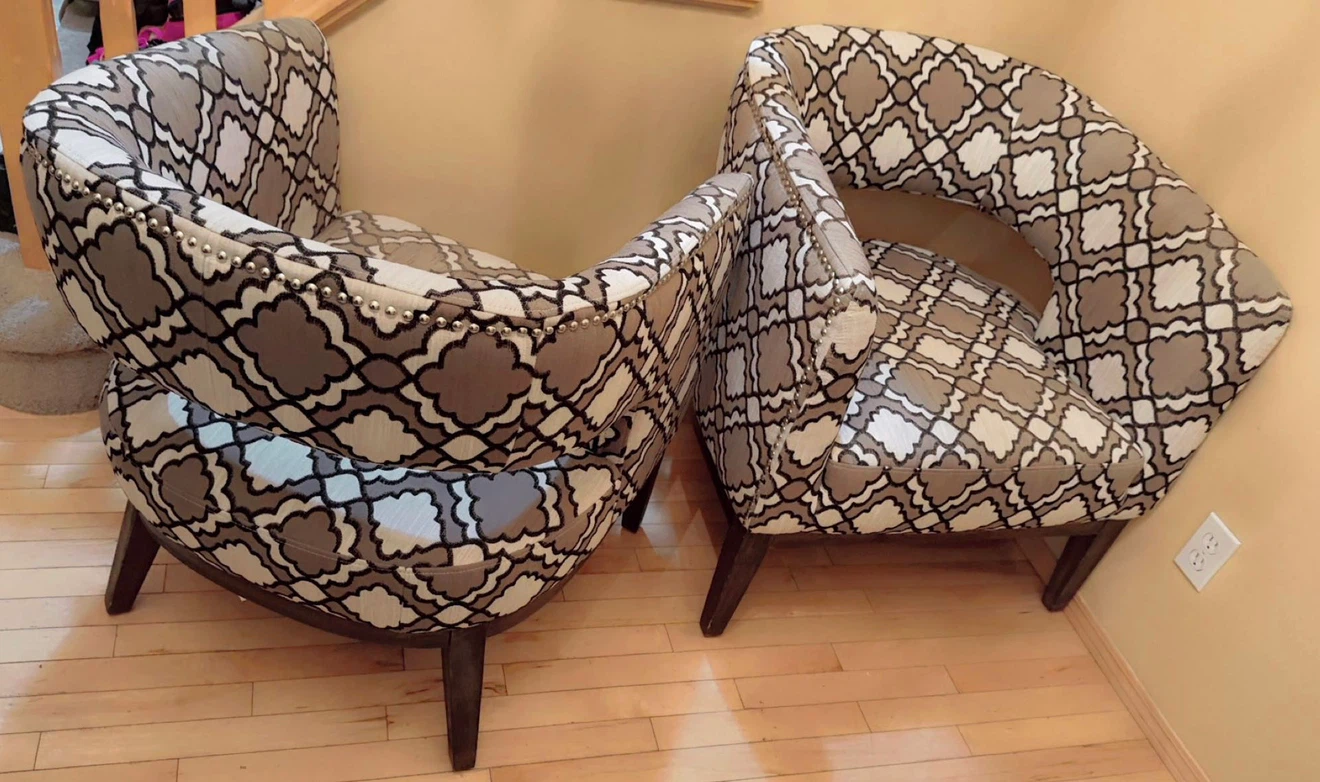 Set of 2 Accent Chairs