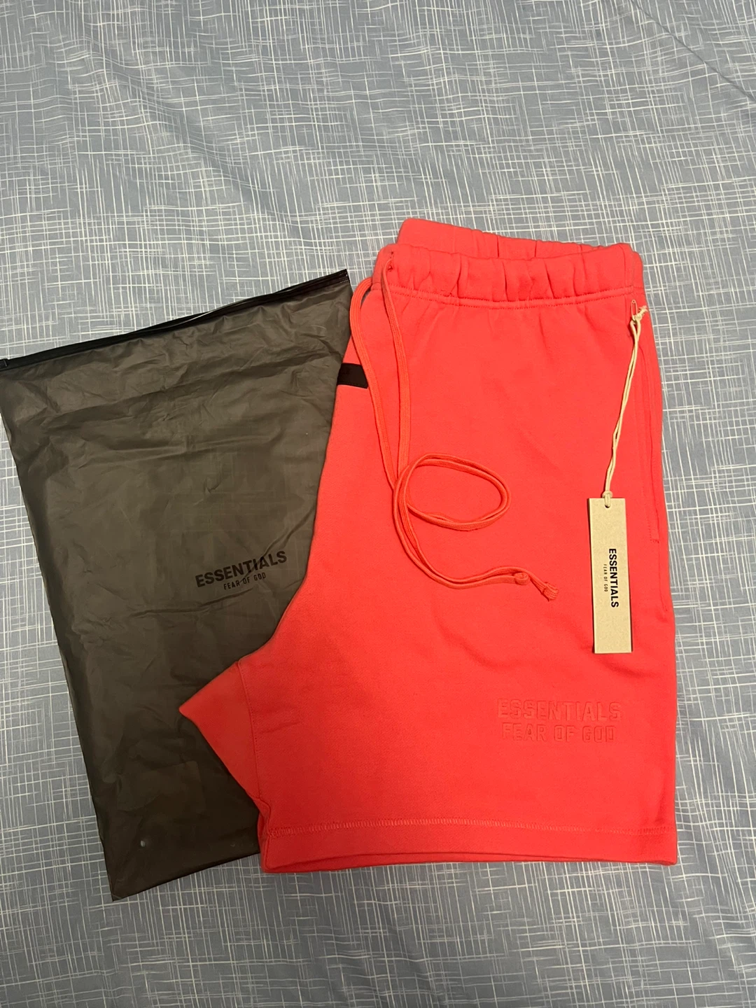 Size XL FW22 Coral Essential Shorts - photo 2